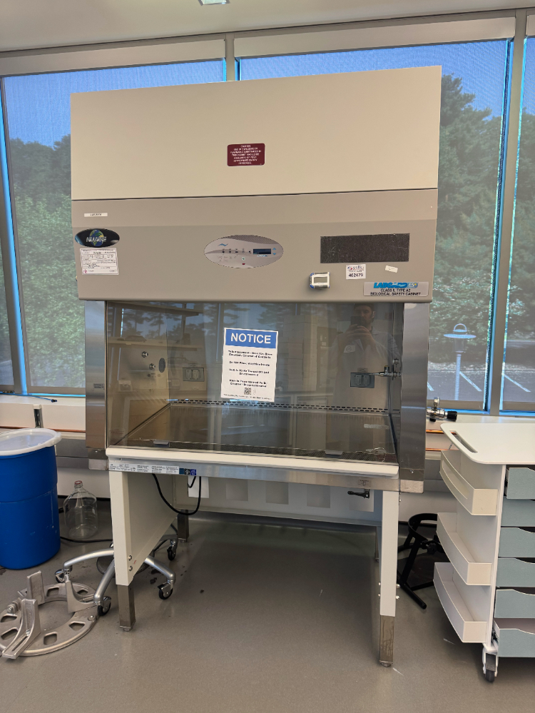 Image of Nuaire Labgard ES Class II 4' A2 Biosafety Cabinet